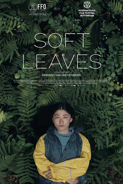 دانلود فیلم سینمایی برگ های نرم 2025
