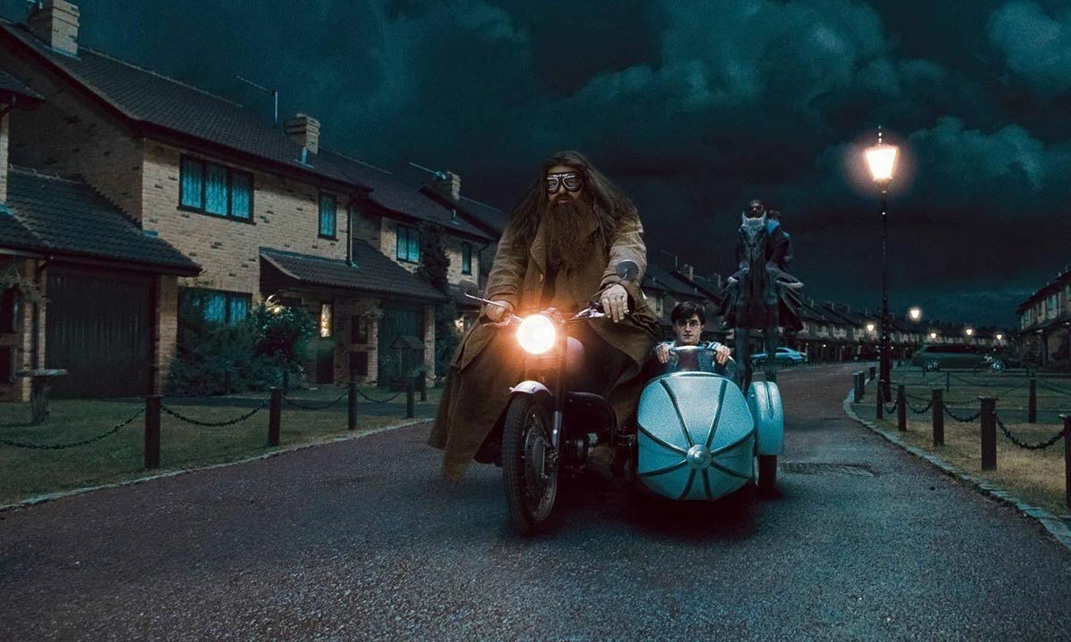 دانلود فیلم Harry Potter 7 2010 (هری پاتر ۷ یادگاران مرگ قسمت اول)