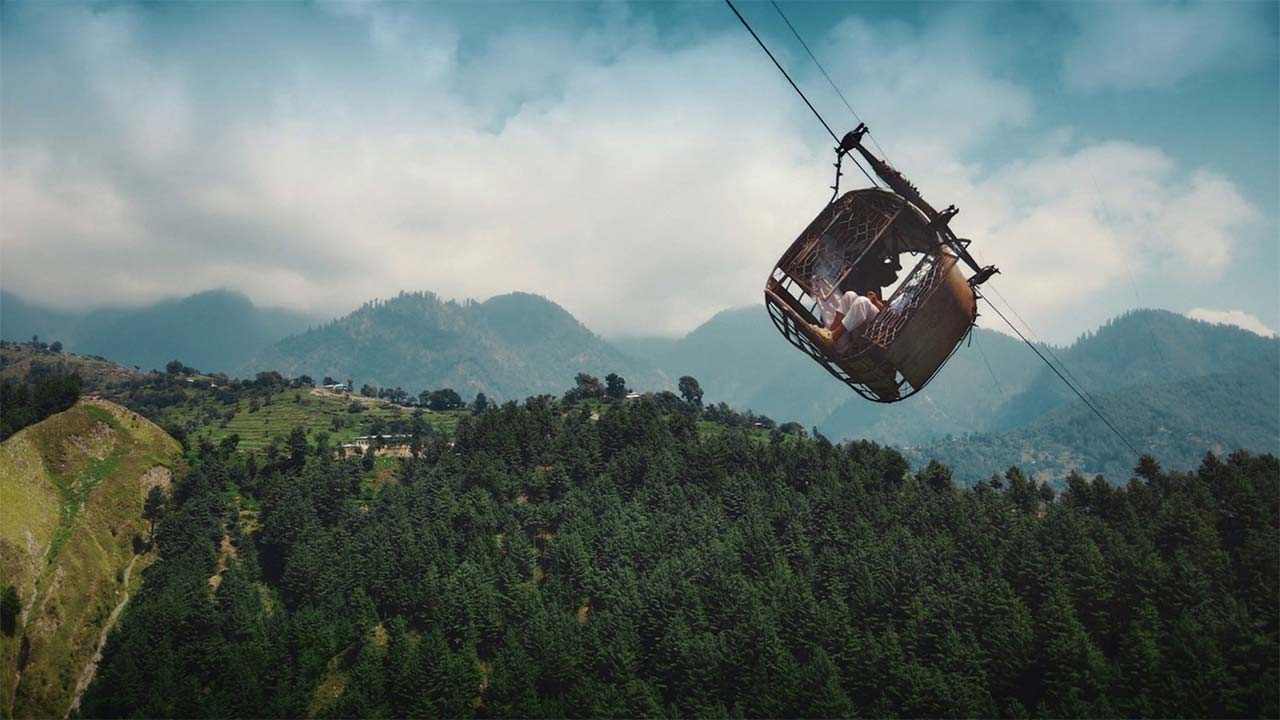 دانلود مستند Hanging by a Wire 2026 (آویزان به سیم) زیرنویس فارسی دانلود مستند Hanging by a Wire 2026 (آویزان به سیم) زیرنویس فارسی